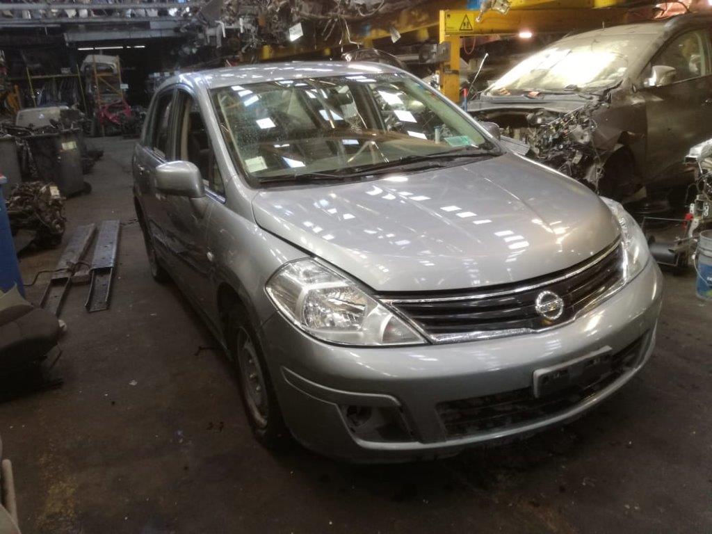 Renault TIIDA 2010 - 1 REPUESTO USADO/USADA EN DESARME